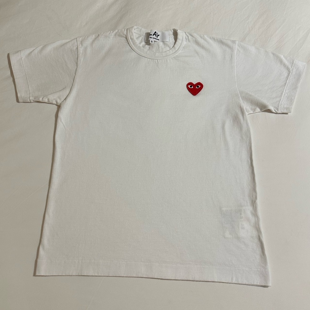 Play Comme des Garçons T shirt Sz small MOVING SALE!